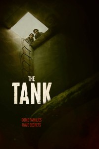 Quái Vật Dưới Bể Nước The Tank